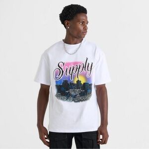 Men's Supply & Demand Brooklyn
Airbrushed GraphicT-Shirt size Large